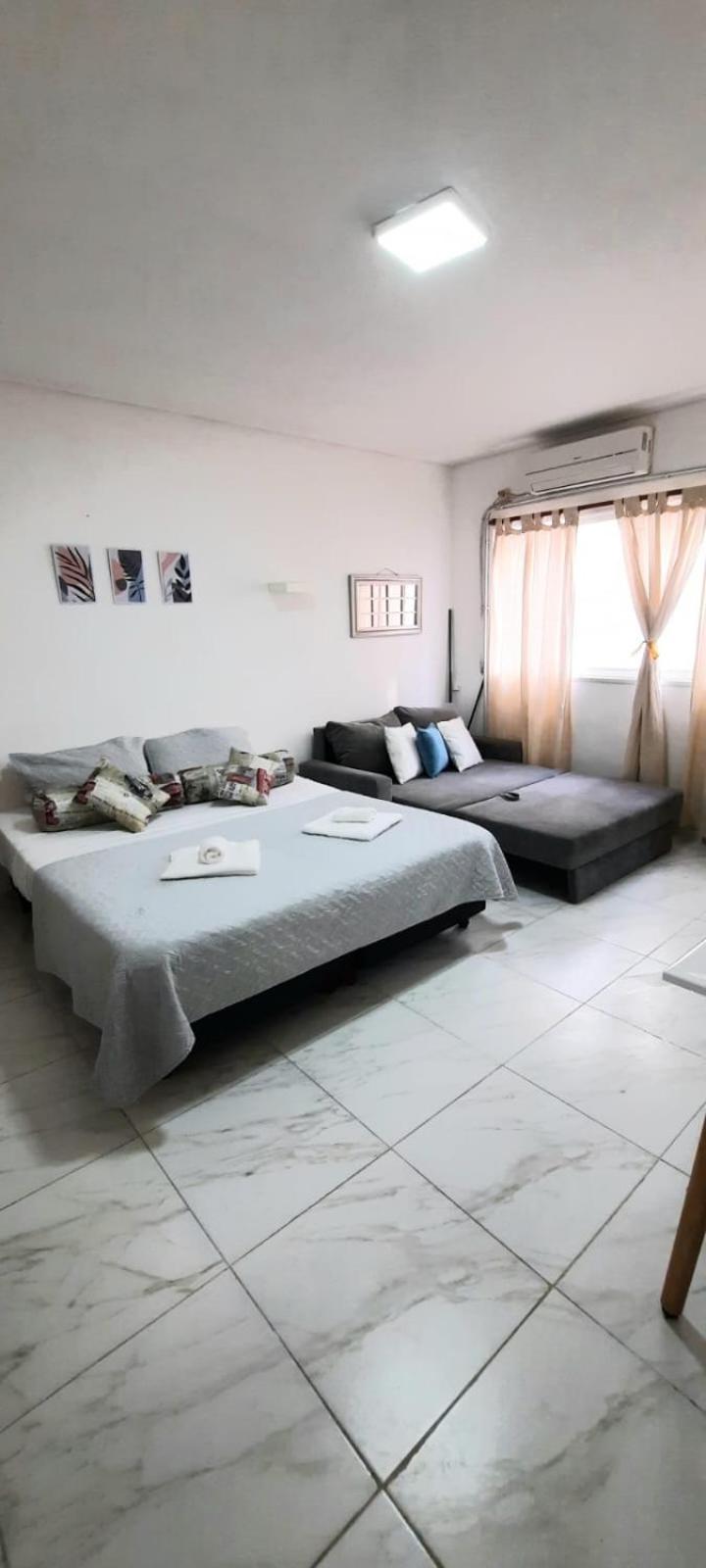 Corrientes Apartamento *