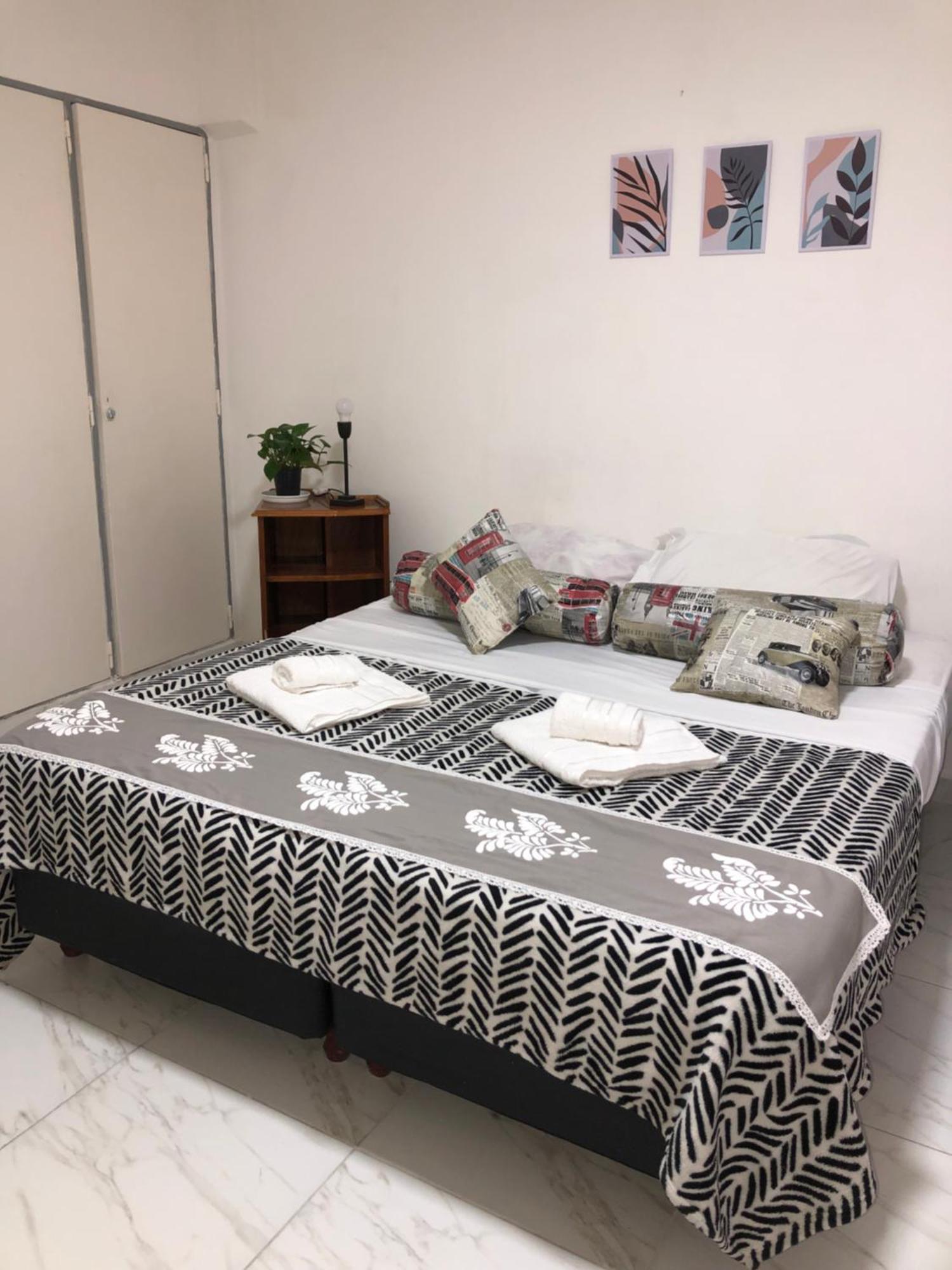 Corrientes Apartamento *